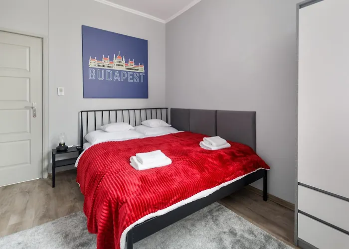 Downtown House Red Apartament Budapeszt