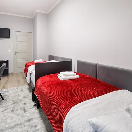 Downtown House Red Apartament *