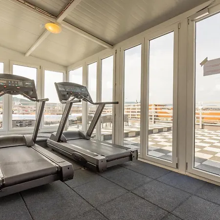 Apartment Downtown House Red