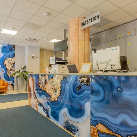 Downtown House Red Apartment Budapest